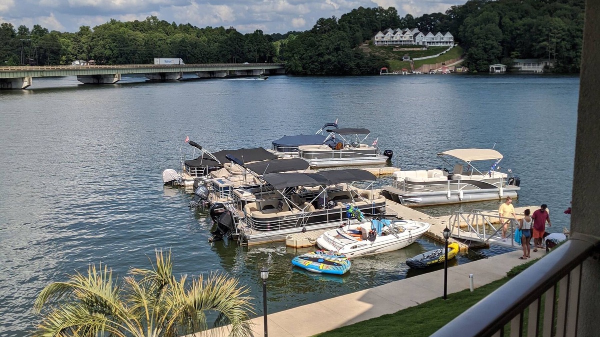 Alexander City Condo | 3 BR condo with dedicated deep water boat slip!