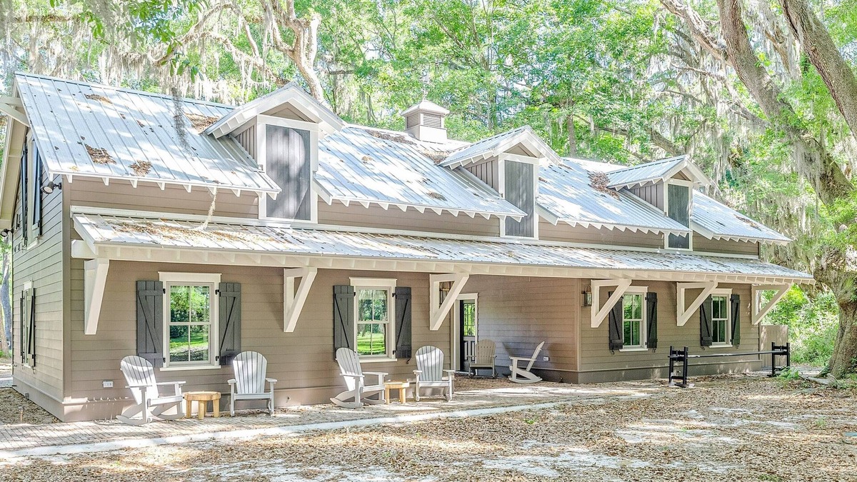 Darien Cottage | 3-BR Dogtrot Cottage w/dock, pool, & private firepit on Emma's Driftwood Farm