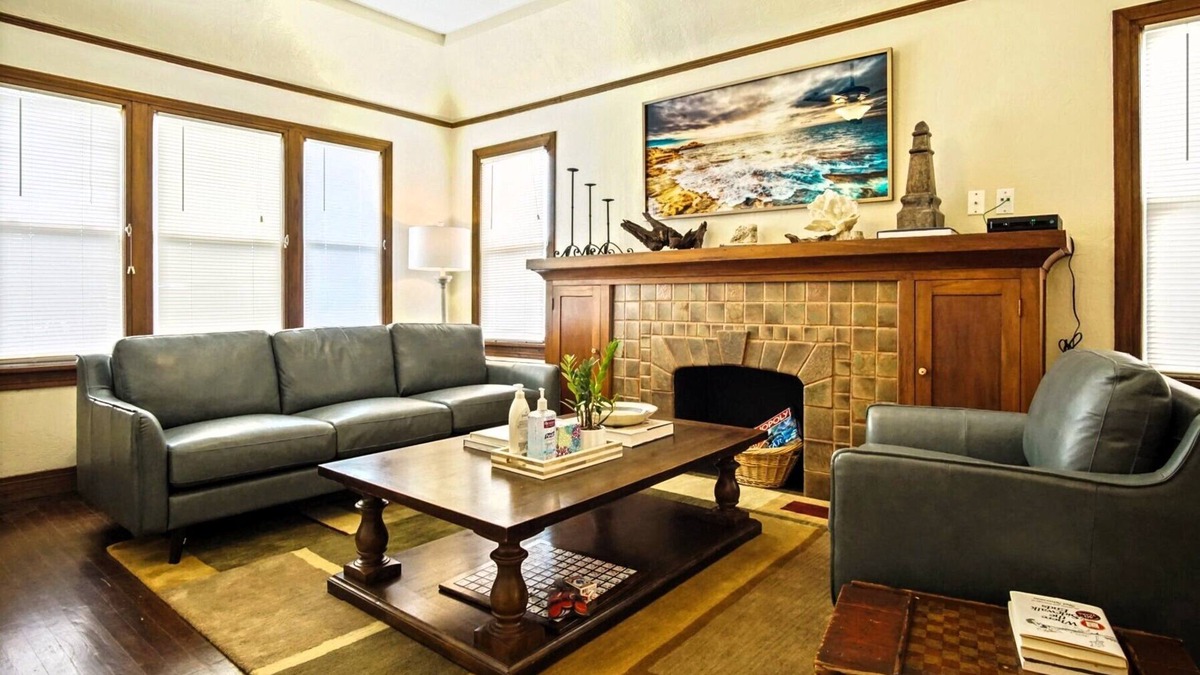 Central Oklahoma City House | 3 BR Historic Gem | 2 Baths | Modern Comforts | Near Downtown Bliss!