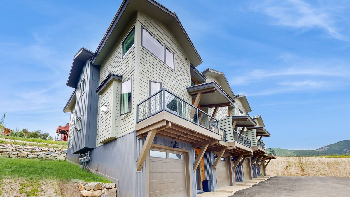 Crested Butte South House | 3 BR Townhome, Open Floor Plan, Mountain Views, and W/D