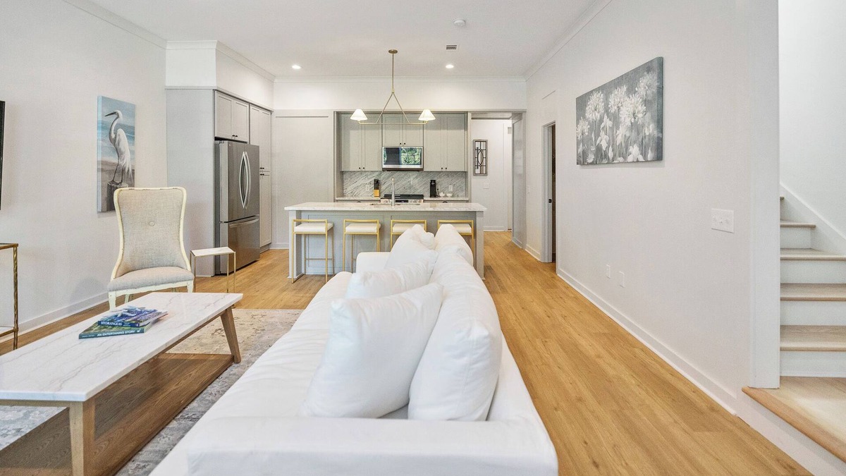 Pass Christian House | 3 Charming Townhomes for Big Groups-Pool,Walk to Beach, WIFI