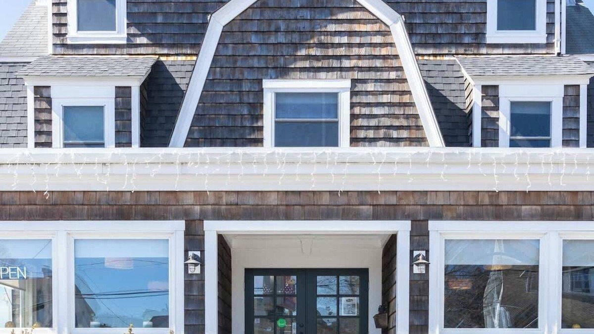 Middletown Hotel | #3 | Comfy Room w/2 queen beds near Easton & Second Beach