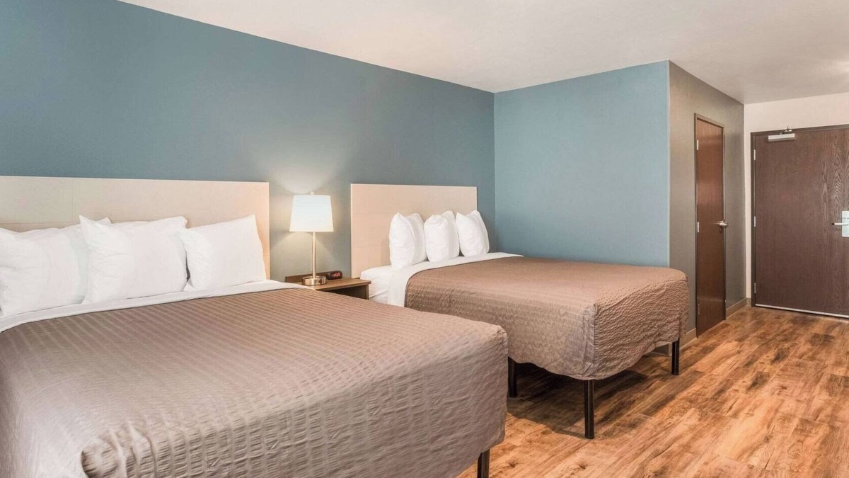 Newnan Hotel | 3 Convenient & Affordable Room Designed for Long-Term Stays in Newnan