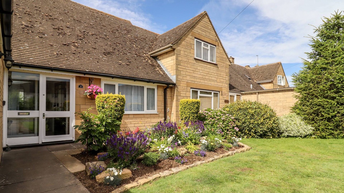 Chipping Campden House | 3 GRANBROOK LANE, romantic in Mickleton, Gloucestershire