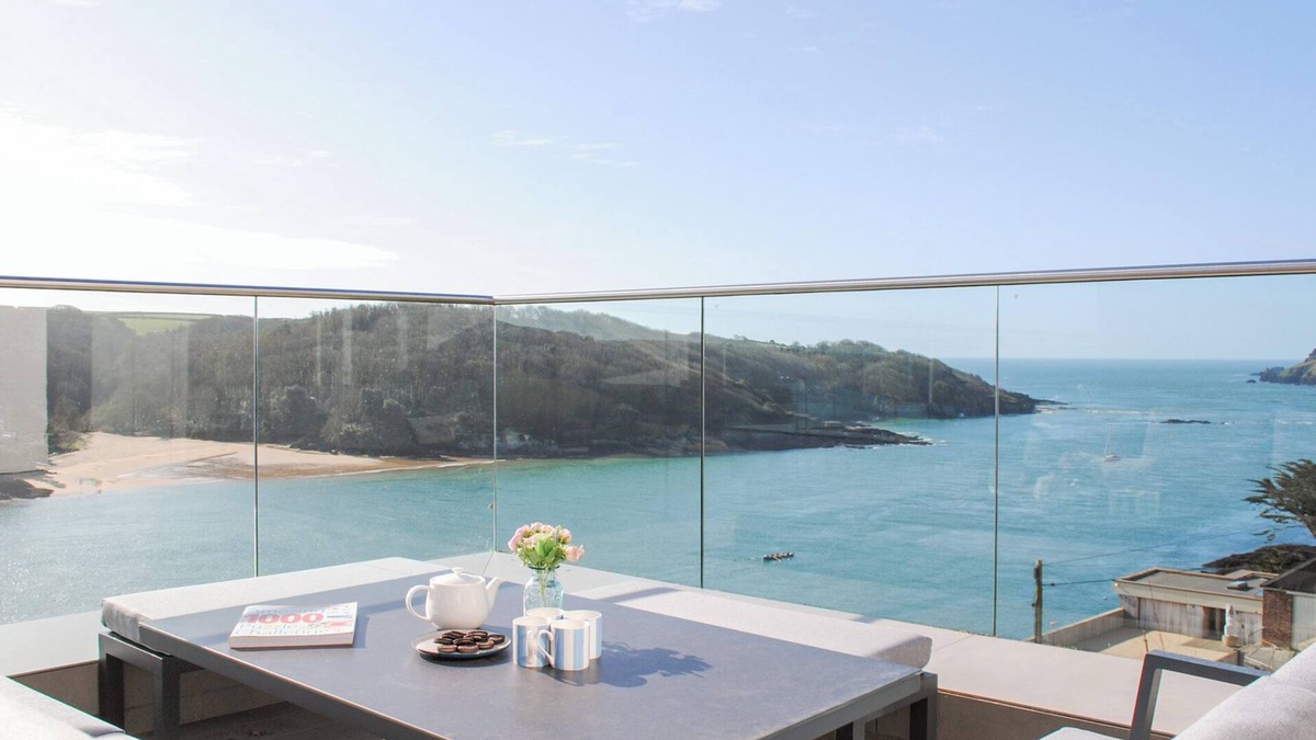 Salcombe Cottage | 3 HAMSTONE COURT, pet friendly, country holiday cottage in Salcombe