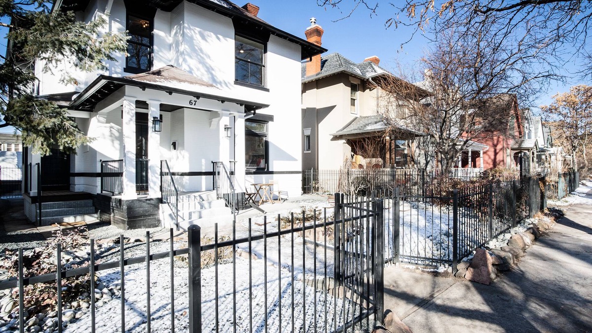 Broomfield House | 3 KING BEDS w/ easy access to Denver or Boulder. Garden, Game Room & Backyard.