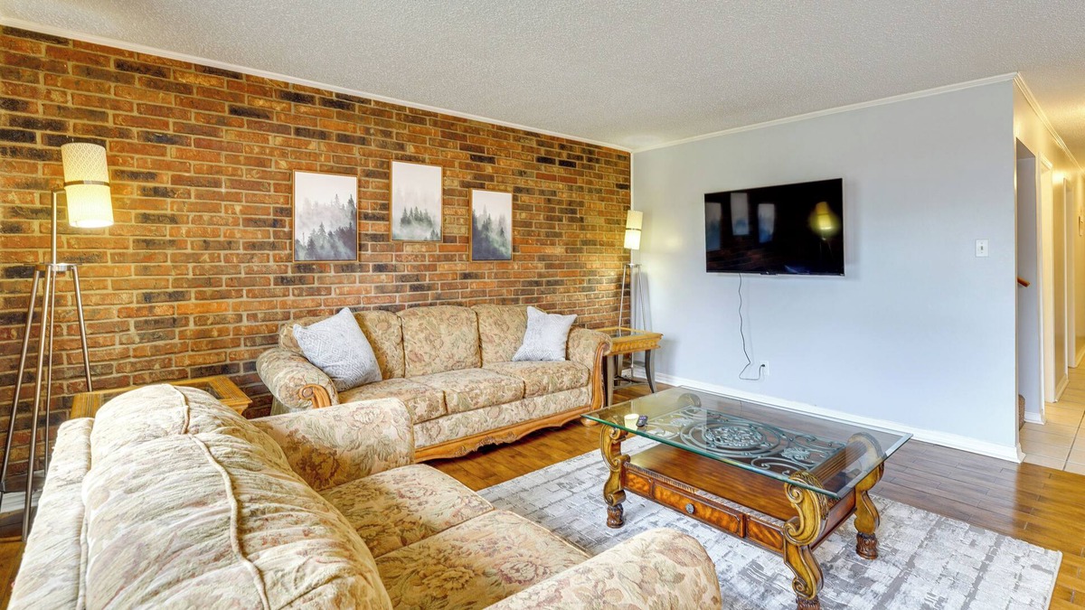 Fort Smith Condo | 3 Mi to Dtwn: Spacious Condo in Fort Smith