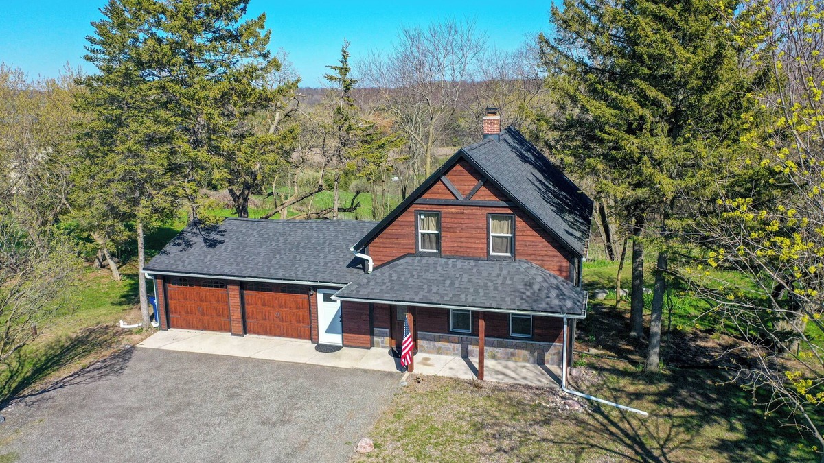 Kewaunee House | 3 Mi to Lake Michigan: Charming Kewaunee Hideaway