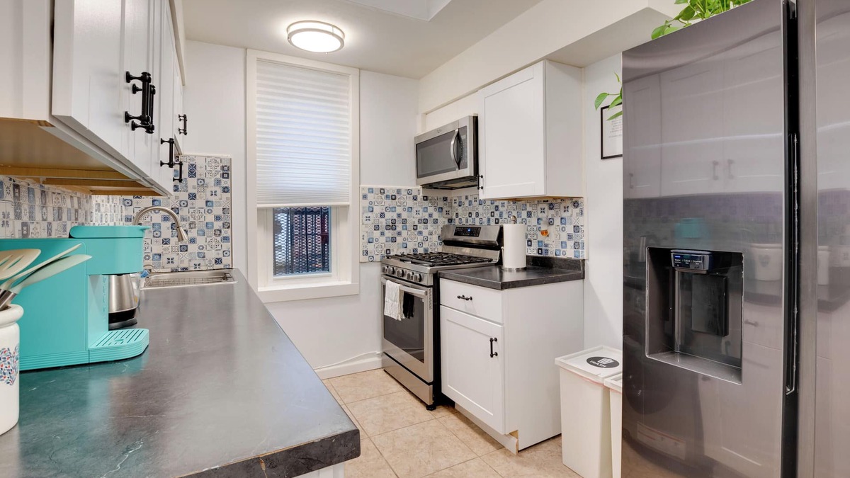 Hackensack River Waterfront Condo | 3 Mi to Liberty State Park: Artsy West Side Condo
