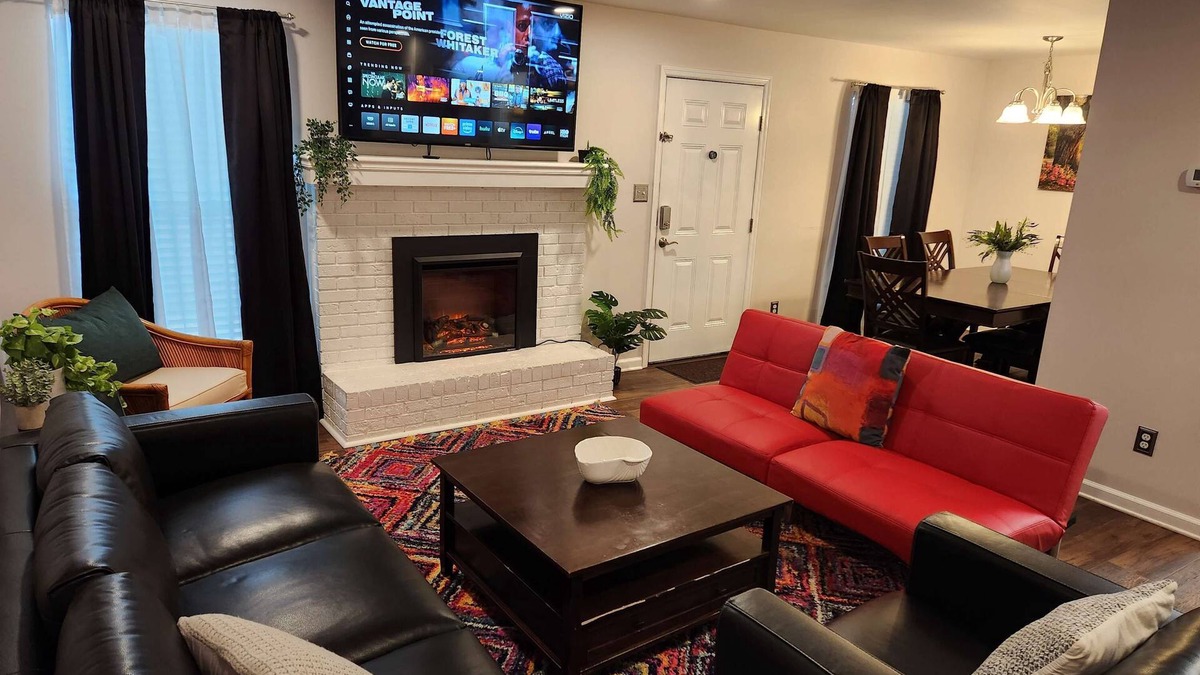 Tallahassee Apartment | 3 miles to FSU-Upper Midtown Luxe-Prime Location