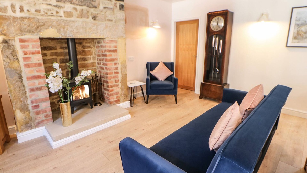 Staindrop Cottage | 3 MILL WYND, pet friendly, character holiday cottage in Staindrop