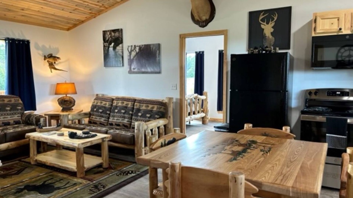 Mt. Sherman Cabin | 3 mins. to Jasper, AR/less than 3 mi. to Hasty cutoff access for Buffalo River!