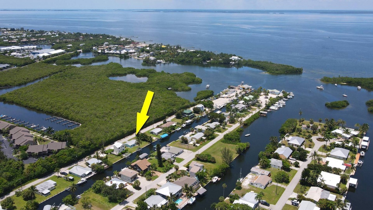 Bokeelia House | 3 Minutes to Open Water! Great Fishing Retreat on Gulf-Access Canal! Over $125 Free Daily Activities