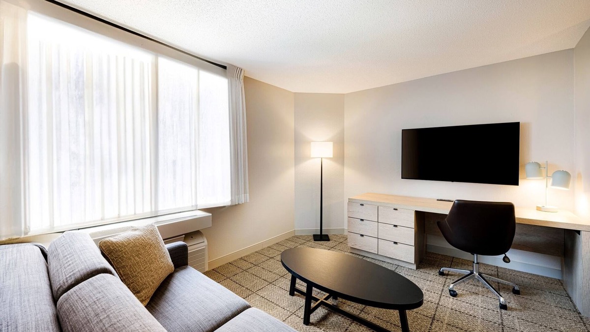 Exchange Place North Hotel | 3 Modern Units! Pet-Friendly, Close to New Jersey Colgate Clock