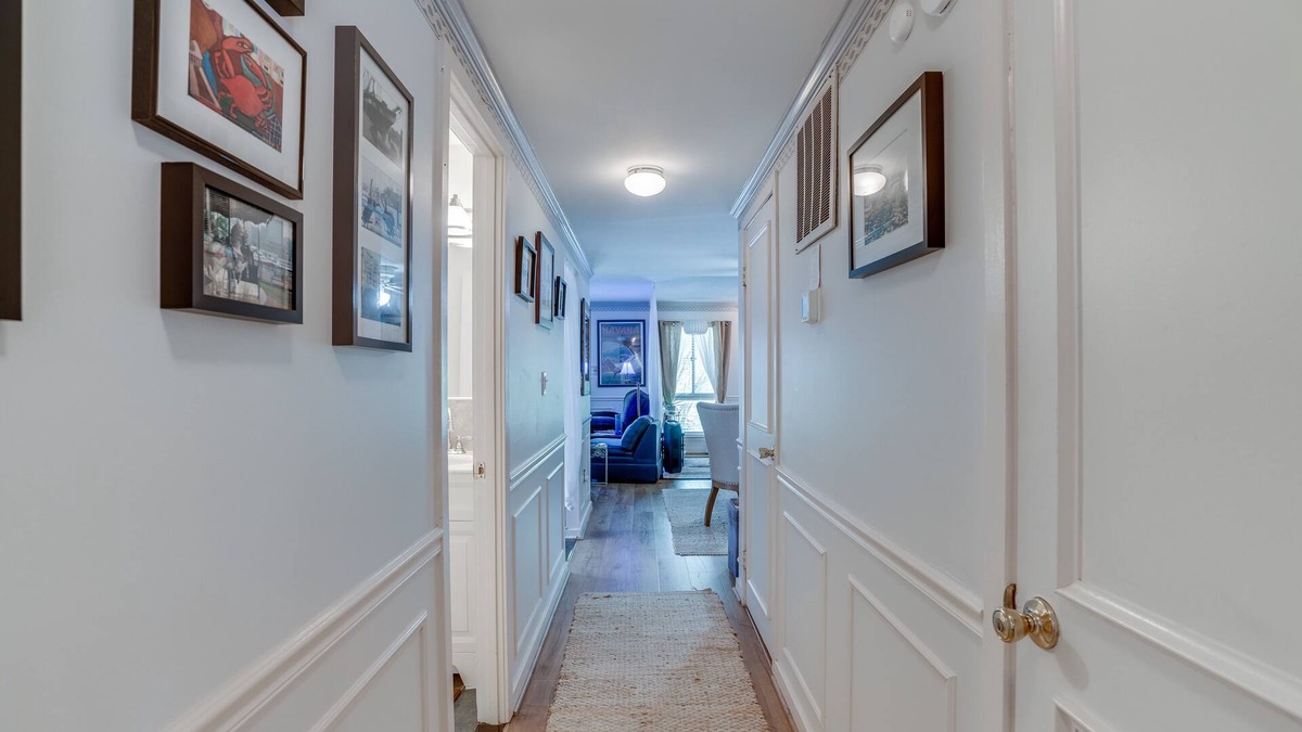 Downtown Baltimore Condo | 3 Months Min: HARBOR,Firplce,2Bdrm/2SPAbath/JetTub,2 Parkng,HomeGYM,Adjustbl Bed