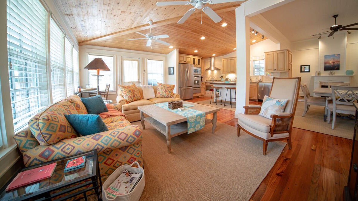 Historic Downtown Apalachicola House | 3-Night Min, 3BR/2BA House, Downtown Historic Apalachicola!