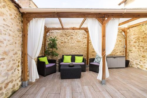 Noyen-sur-Sarthe House | 3 pers Gîte Pasteur Noyen sur sarthe centre