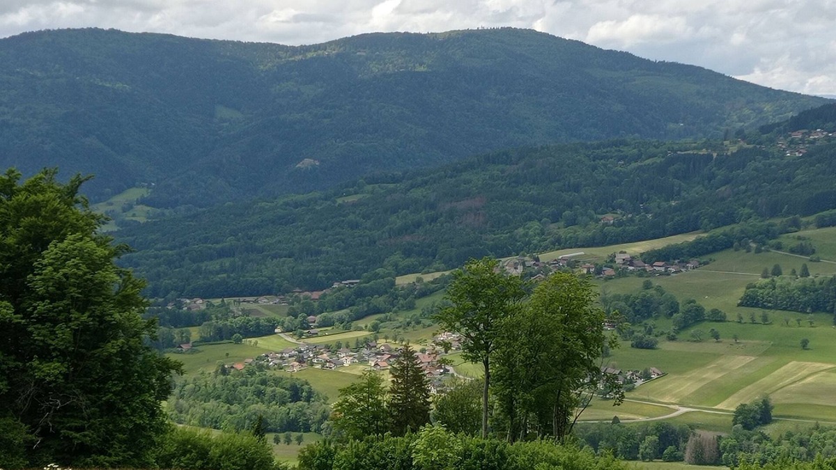Villard Apartment | 3-person apartment in detached house