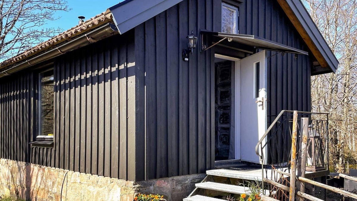 Seglora House | 3 person holiday home in SEGLORA