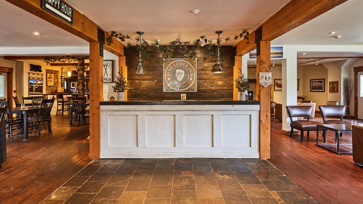Port Sydney Cabin | 3 Pines Lodge Muskoka