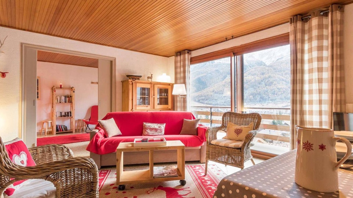 Monetier-les-Bains Apartment | 3-Room Apartment 6 Pers, Balconies, Pets Allowed, Near Shops