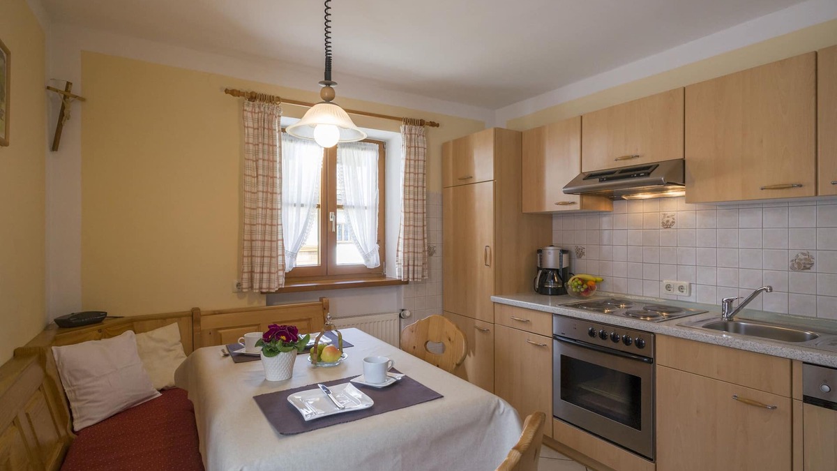 Niederaudorf Apartment | 3-room apartment balcony, 58 sqm, 2 sep. Bedroom