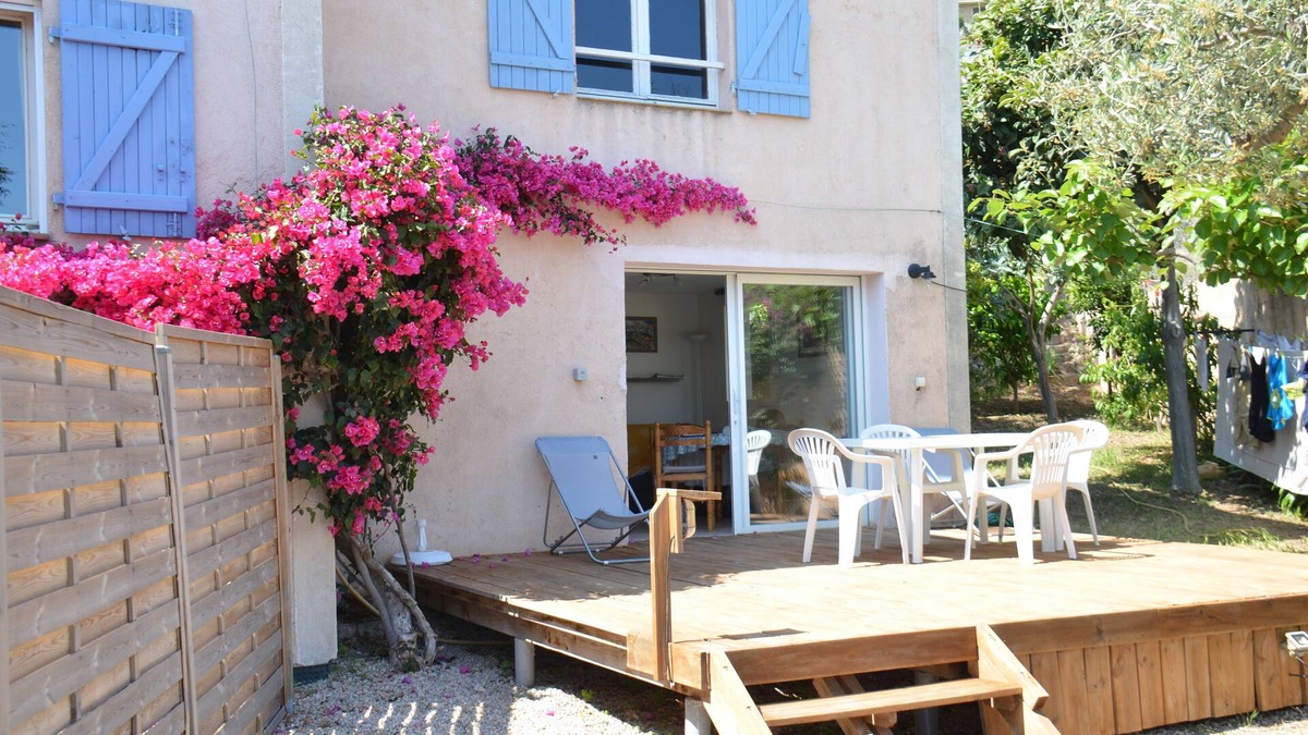 Antheor Apartment | 3-room apartment with garden by the sea and Esterel creeks