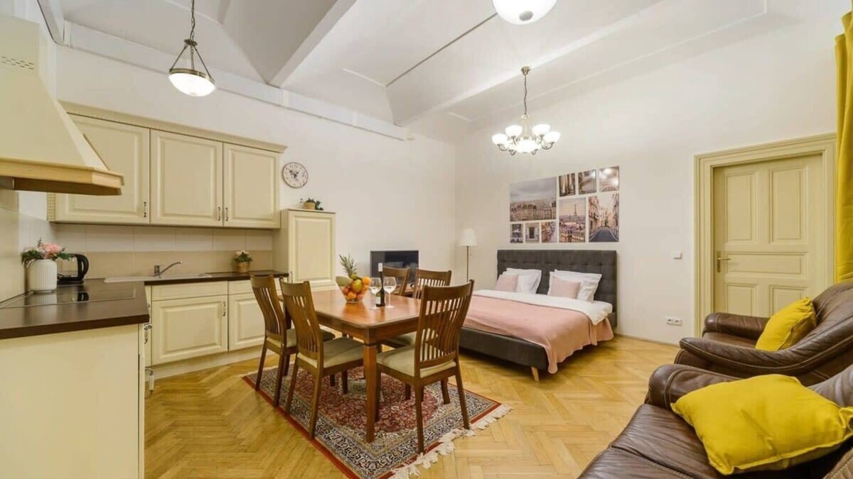 Petrska ctvrt Apartment | 3-room apartment in the center of Prague