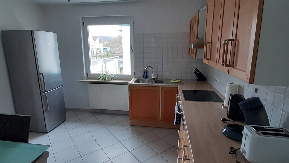 Reutlingen Apartment | 3 - room apartment - Reutlingen Heinestr og