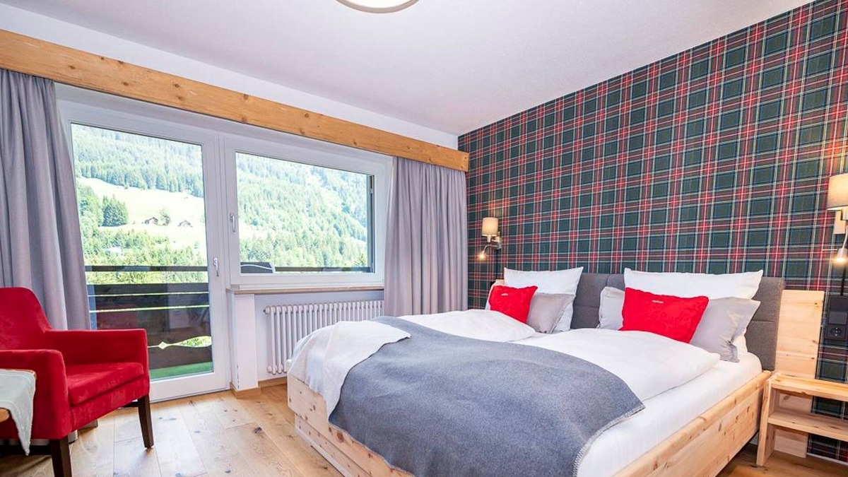 Hirschegg Apartment | 3-room apartment with 2 balconies Nr. 10 - Alp Chalet - Apartments