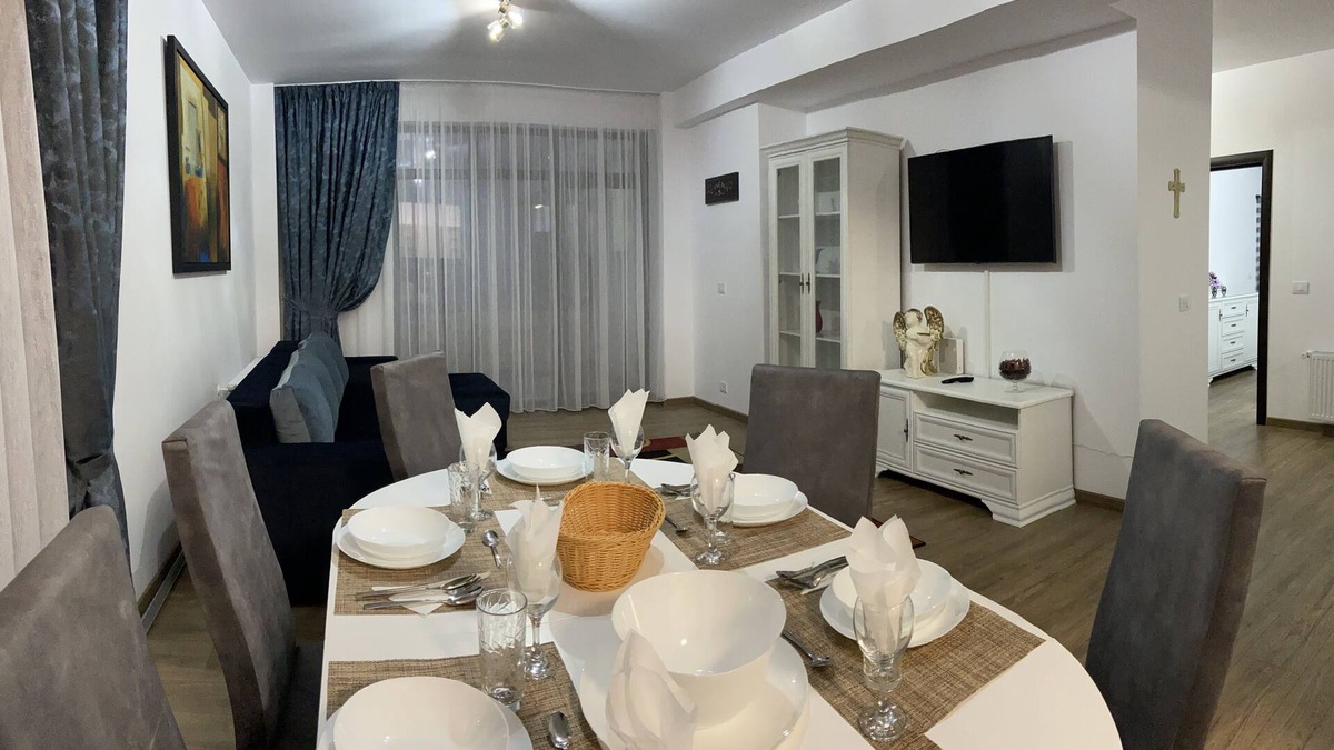 Gura Humorului Apartment | 3 Room Elegant Apartment