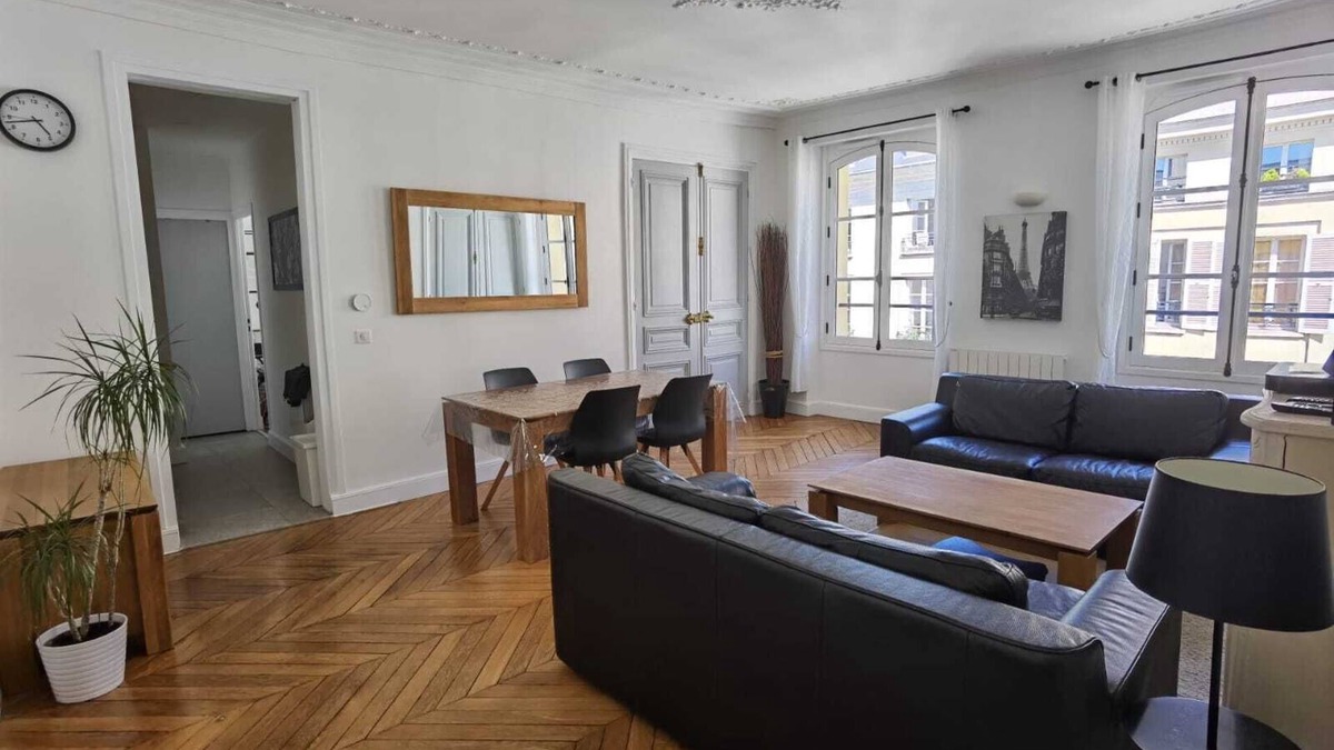 Saint-Louis Apartment | 3 ROOMS 4*, IN THE HEART OF THE HISTORIC DISTRICT OF VERSAILLES