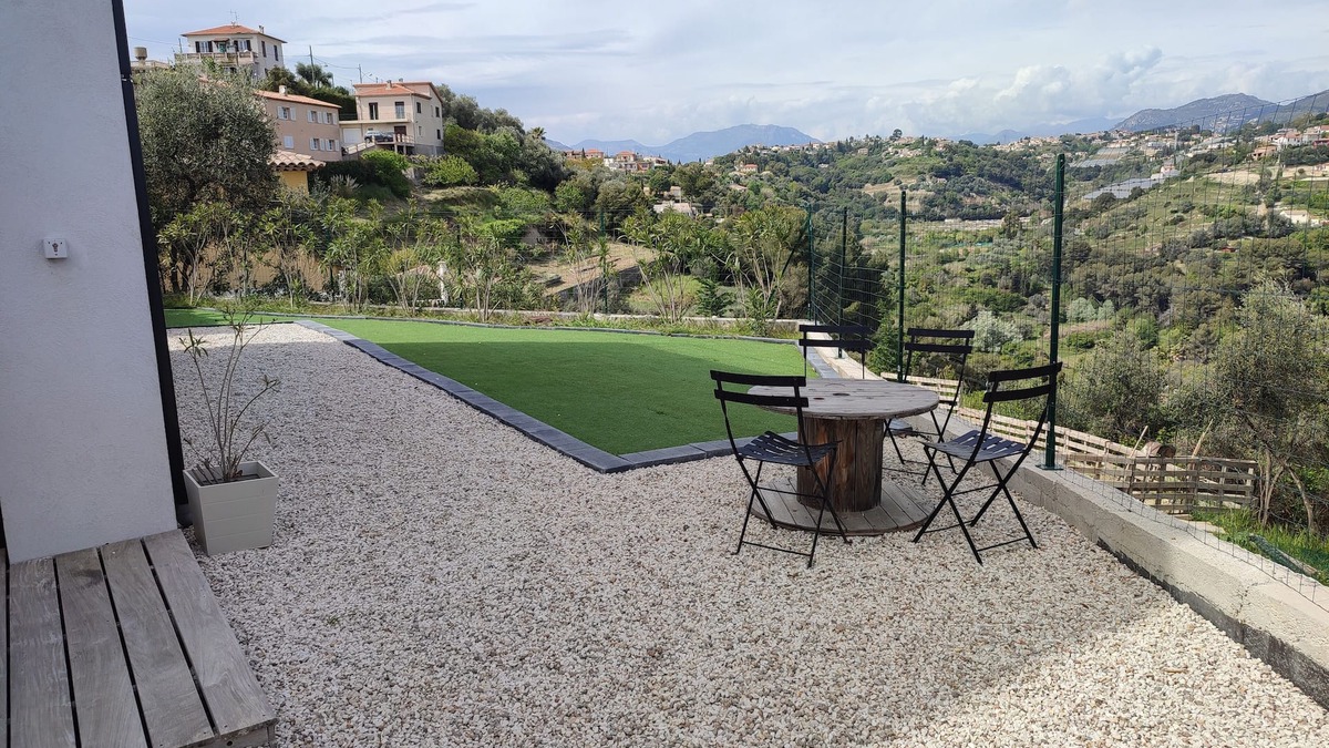Saint Pierre de Feric Apartment | 3 rooms in quiet villa