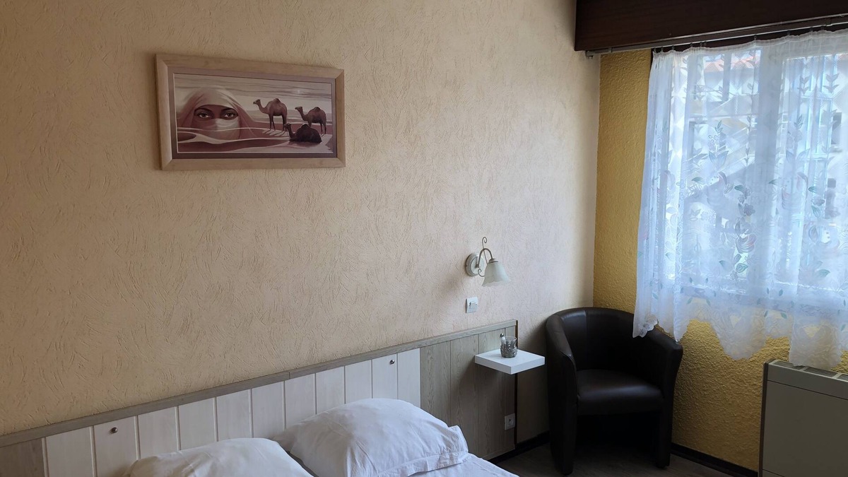 Ligny-en-Barrois Hotel | 3 Rue de l'Église