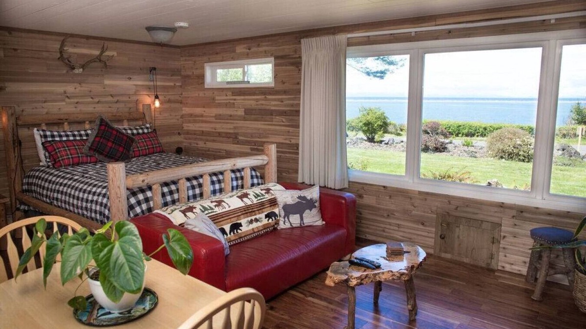 Sequim Cottage | 3-Rustic Cabin · 3-NW Rustic Cabin on the water-Beach-full kitchen