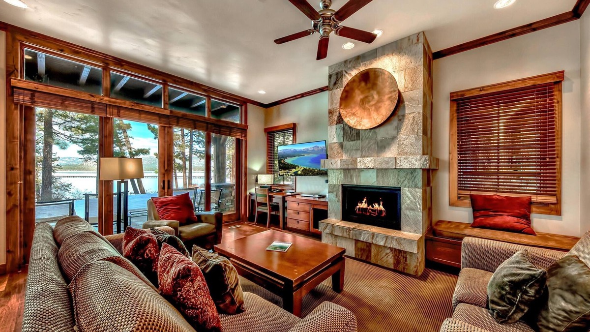 Sierra Shores House | 3 Sierra Shores Luxury Lakefront- 3BR/3BA