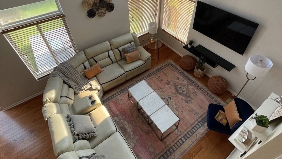 Lockport House | 3 Smart TVs- HBO MAX > BBQ15min→Harrahs Joliet Casino-King-A/C
