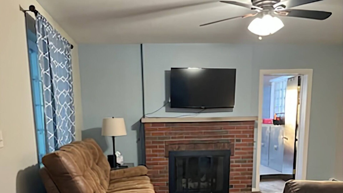 Erie House | 3 Sons Getaway