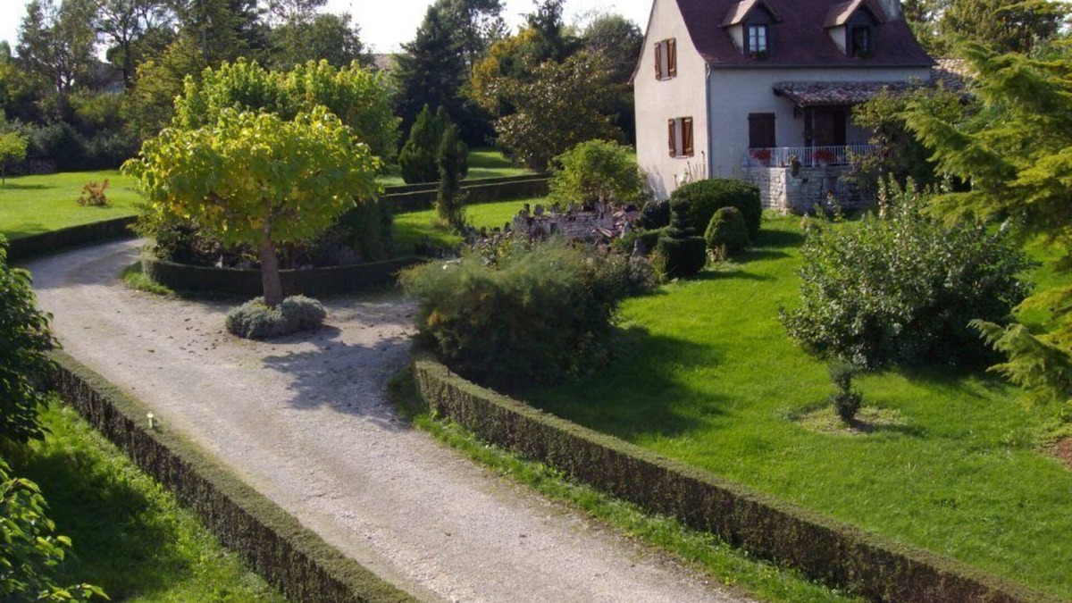 Valprionde House | 3-star air-conditioned house - fiber - swimming pool