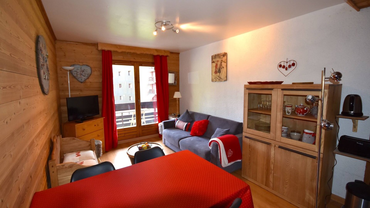Les Allues Apartment | 3 star apartment in Méribel-Mottaret, ski-in ski-out