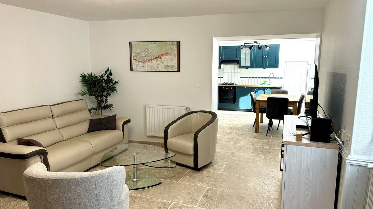 Perrigny-les-Dijon House | 3-star bed and breakfast La Margot
