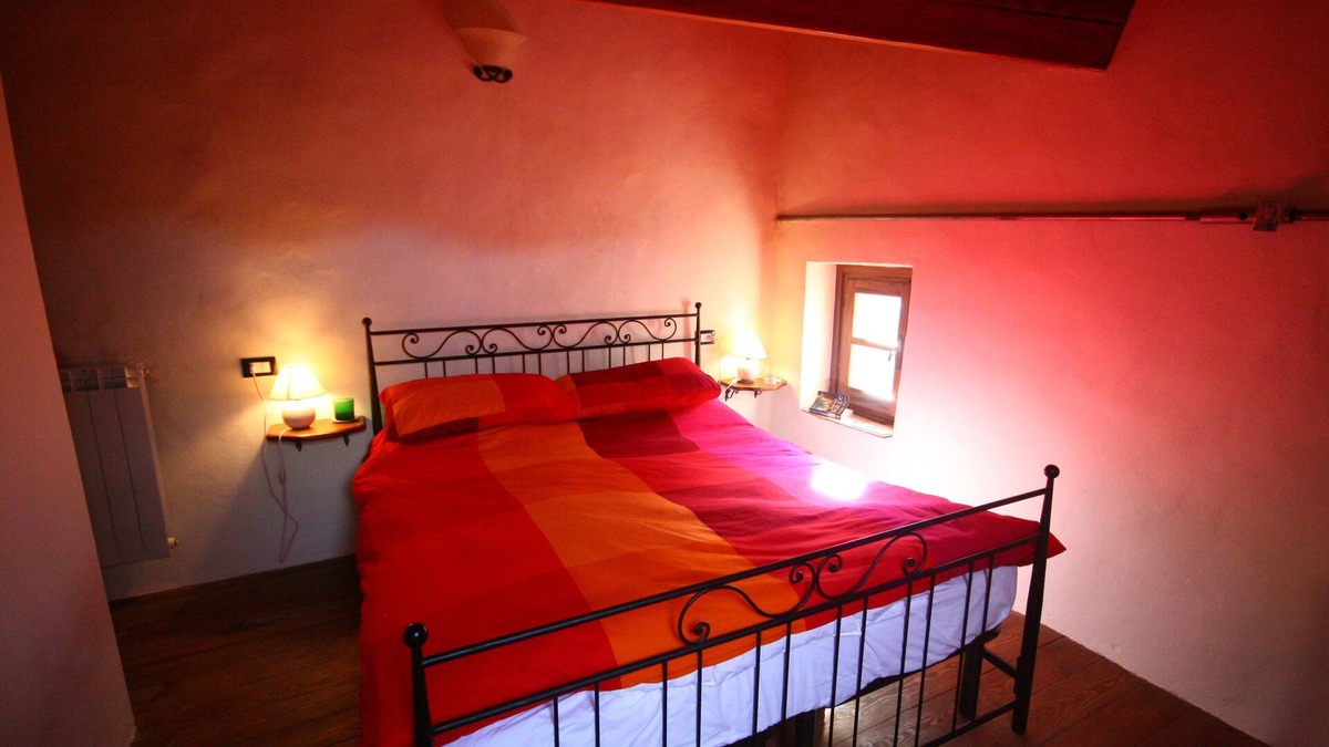 Argigliano House | 3 storey village house, 1 bedroom, living room, kitchen/dining room, bathroom