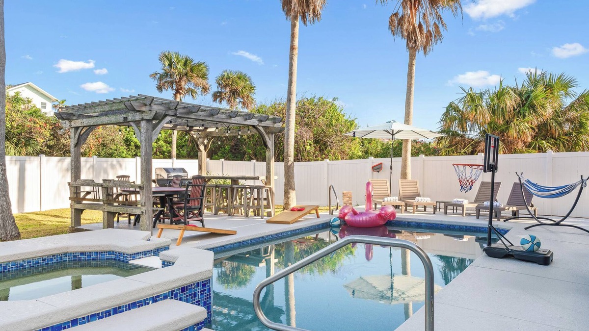 Painters Walk House | 3-Story Beach House Retreat with Heated Pool, Game Room, 5 Min to Flagler
