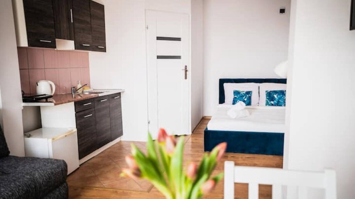 Wladyslawowo Apartment | 3 Studio in a Charming Neighborhood