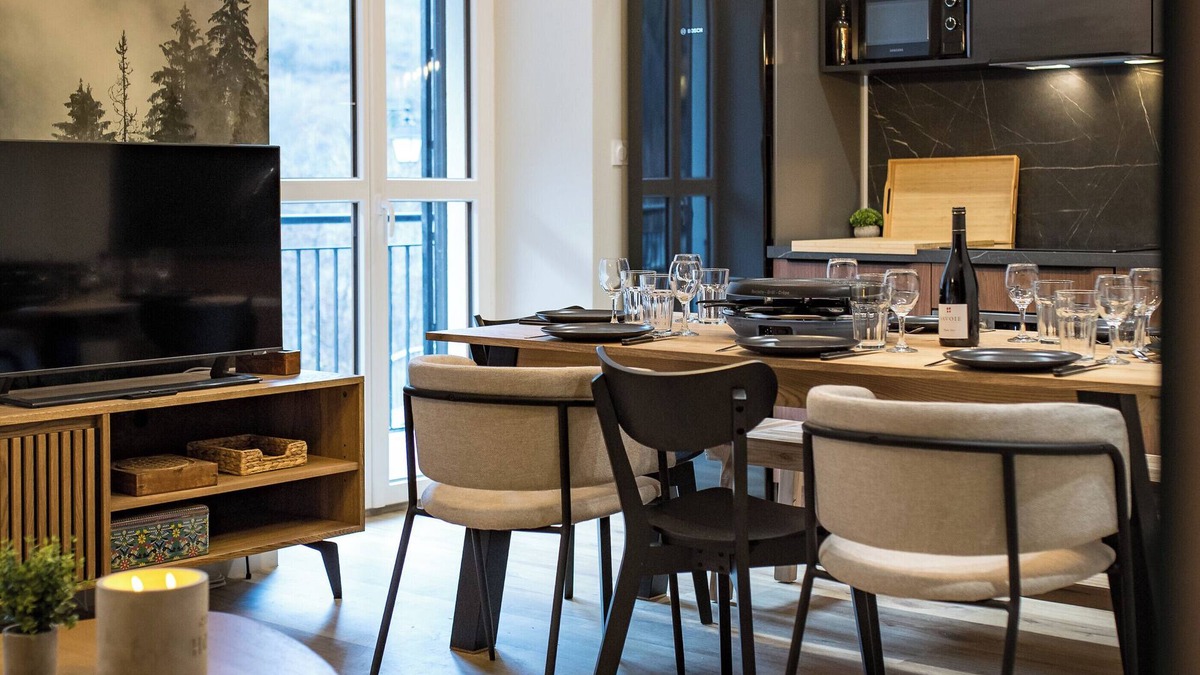 Orelle Apartment | ☆ 3 Vallées & cycling – Cosy 6 to 8 in the Alps