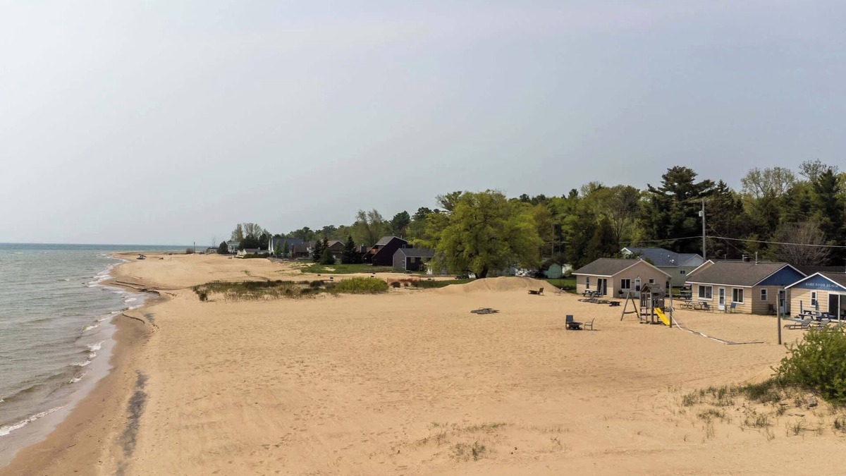 Oscoda Cabin | #3 | Waterfront Cabin with New Bath