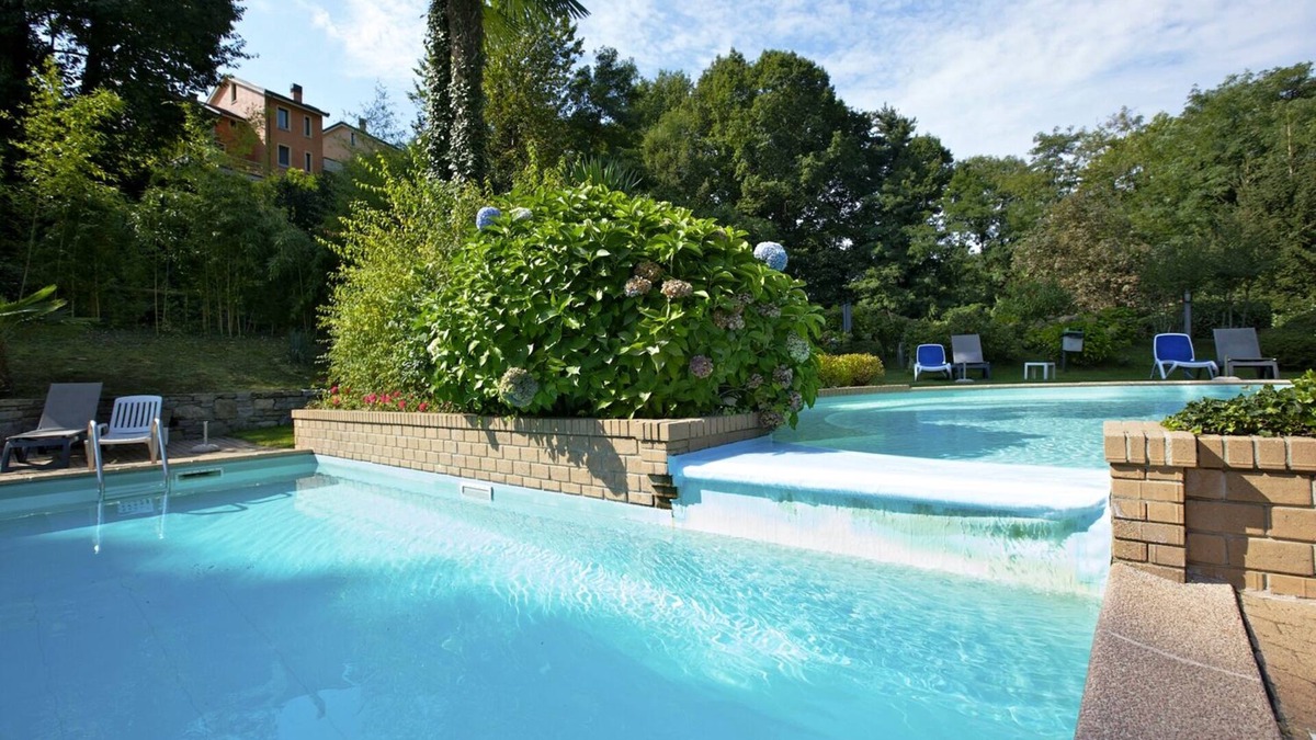 Susello Apartment | 3-zimmer-wohnung in Einer Residenz mit ca. 8 ha. Großem Park und Pool