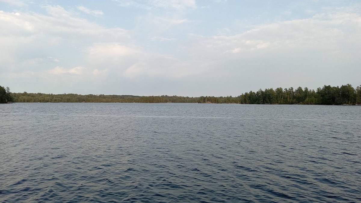 Ely Cabin | 30 day min on pristine Burntside, breathe the pines & hear loons call, fish jump