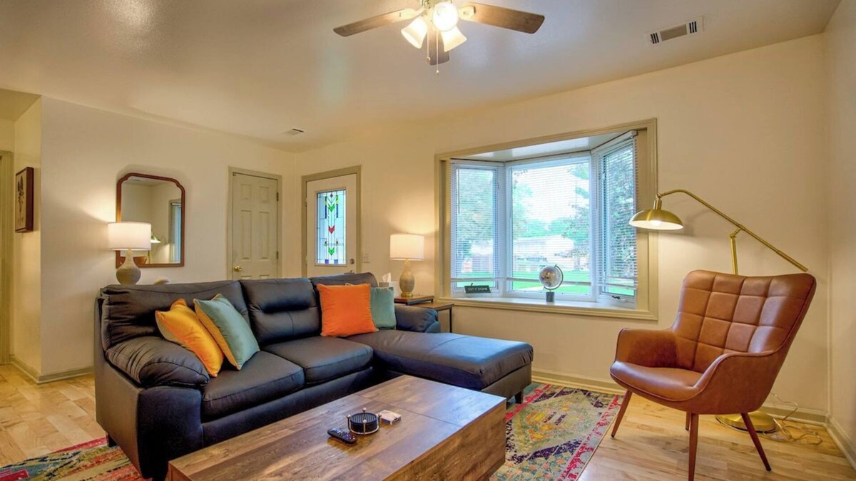 Spring Harbor House | 30 Day Minimum. Entire House, A/C, Washer & Dryer