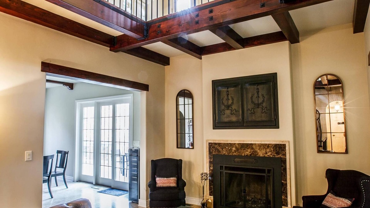 Schuyler Villa | 30+ Days Luxury Mountain Villa in Virginia Wine Country, 25mins from C'ville